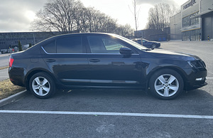 Skoda Octavia 1.6 85kW (4 foto / 11)