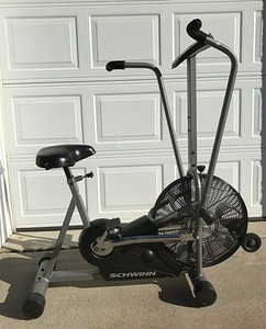 TRENAŽÖÖR SCHWINN EVOLUTION PRO (1 foto / 2)