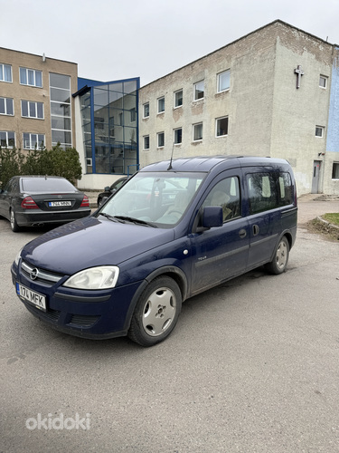 Opel Combo 1.4 (фото #1)