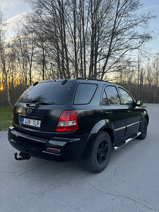 Kia Sorento 2006 4x4 Manuaal Diisel (5 foto / 5)