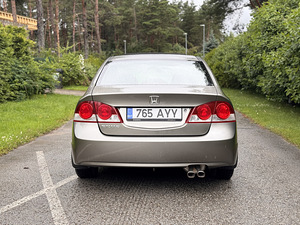 HONDA CIVIC 1.8 103 kW | 2007 (6 foto / 9)