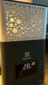 Electrolux õhuniisutaja (1 foto / 3)