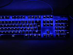 Клавиатура HyperX RGB (2 фото из 2)