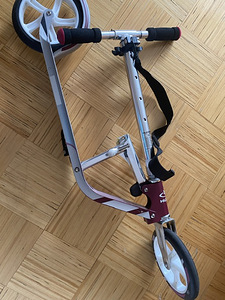 Hudora Big Wheel 205 самокат (6 фото из 8)