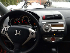 Honda Jazz 2007 (4 foto / 8)