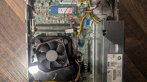 Hp prodesk 400 g6 ssf (i7-9700, 16GB RAM) (4 foto / 4)