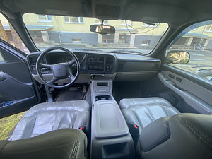 Chevrolet Tahoe 5.3 201kW (11 foto / 15)