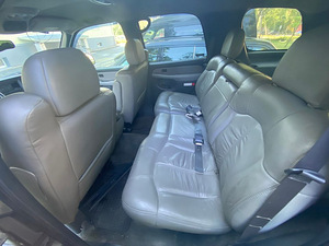 Chevrolet Tahoe 5.3 2001 (9 foto / 10)
