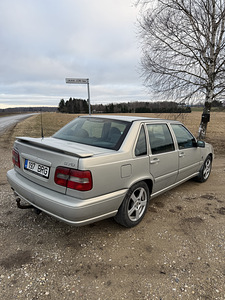 Volvo S70 2.5D 103kw (7 foto / 15)