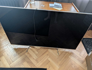 Müüa korralik Panasonic TX-58EX700E 58″ (2 foto / 2)