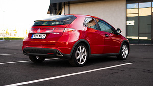 2008 Хонда Цивик 1.8 103kw автомат (6 фото из 15)