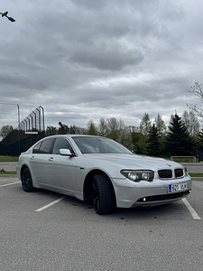 BMW 730D 160kw 2003 (2 foto / 10)