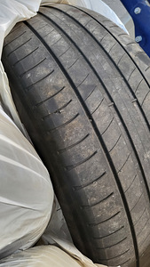 Michelin шины 225/55 R18 (3 фото из 3)
