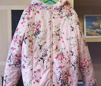 Куртка для девочки р-р 152-158 демисезонная с капюшоном