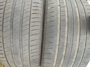 Шины (2 Goodyear 275/35R19) (2 Michelin 245/40R19) (2 фото из 5)