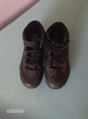 Продам весенне-осеннюю обувь для мальчика, размер 31. (фото #1)