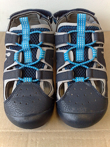 Сандалии Geox 32 (2 фото из 3)