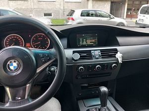 BMW 525i (7 фото из 10)