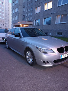 BMW 525i (10 фото из 10)