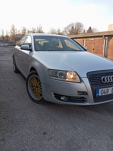 Audi A6 C6 Quattro (6 foto / 12)