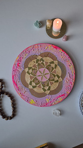 Käsitöö mandala "elu seeme" lõuendil, suurus 30 cm (2 foto / 2)
