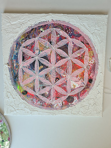 Käsitöö mandala maal " Elu lill", suurus 40 cm × 40 cm (3 foto / 9)