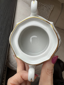 Фарфоровый сервиз (7 фото из 7)