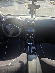 Nissan Qashqai (3 foto / 13)