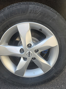 Nissan Qashqai (13 foto / 13)