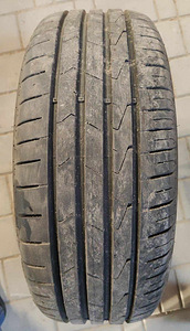 Hankook Ventus Prime 3 215/60 R16 (2 foto / 3)