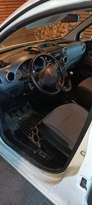 Peugeot Partner N1 1.6 HDI 68kW 2015.a (8 foto / 12)