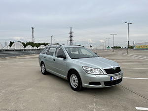 Skoda Octavia 1.6 75kw (5 foto / 10)
