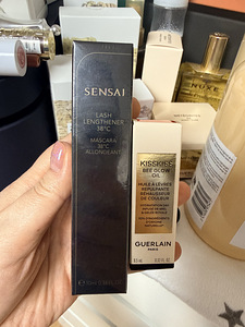 Тушь sensai 38* масло для губ guerlain (1 фото из 4)