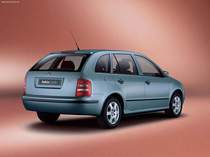 Skoda Fabia RENT Boltfood/Wolf Diesel (2 foto / 2)
