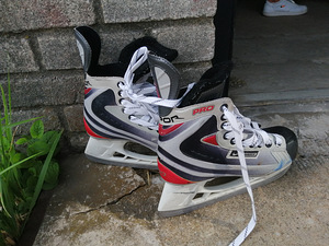 Laste jäähoki uisud Nike Bauer Vapor Pro (1 foto / 2)