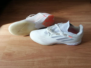 Adidas x Speedflow saalijalanõu, suurus 44 (1 foto / 4)