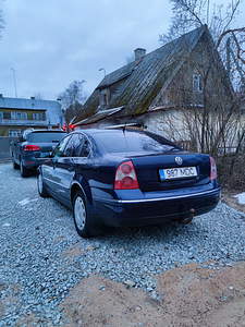 Vw passat Highline 1.9tdi (3 foto / 9)