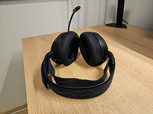 Juhtmeta mänguripeakomplekt SteelSeries Arctis 7 (3 foto / 10)