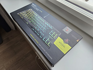 Mehaaniline klaviatuur Roccat Vulkan TKL Pro (8 foto / 10)