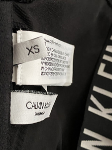 Calvin Klein ( XS ) (3 фото из 3)
