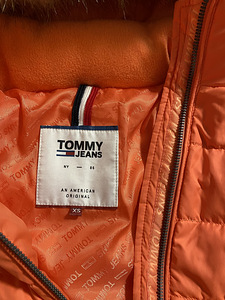 Tommy Jeans ( XS ) (2 foto / 2)