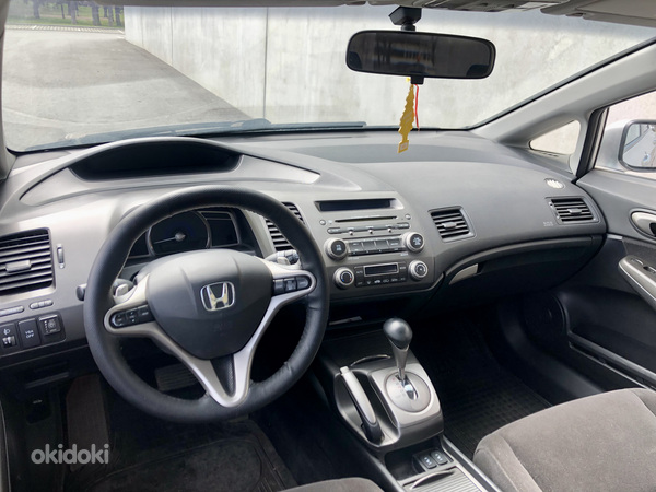 Honda Civic 1.8 103kw Запчасти (фото #3)