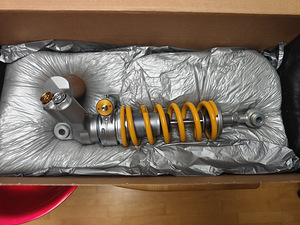 Амортизатор и пружина Öhlins ttx GP BM568