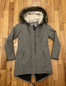 O’Neill naiste talveparka S (2 foto / 5)