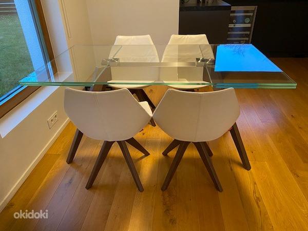 Раздвижной обеденный стол + 6 стульев (фото #2)