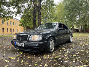 M: Mercedes-Benz 320CE 1993 (1 foto / 10)