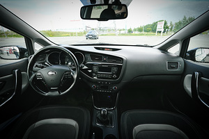 Kia CEED cee'd Sportswagon 1.6 94kW (4 foto / 15)