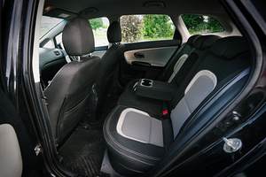 Kia CEED cee'd Sportswagon 1.6 94kW (8 foto / 15)