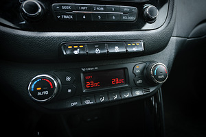 Kia CEED cee'd Sportswagon 1.6 94kW (10 foto / 15)