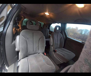 Vahetada Chrysler Grand Voyager (3 foto / 5)